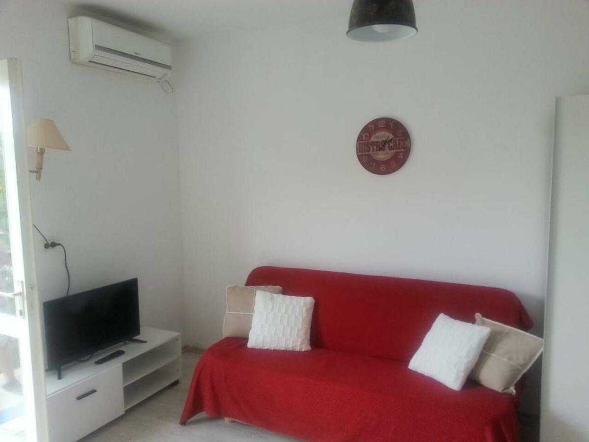 Family House Lise Apartment Mlini Ngoại thất bức ảnh